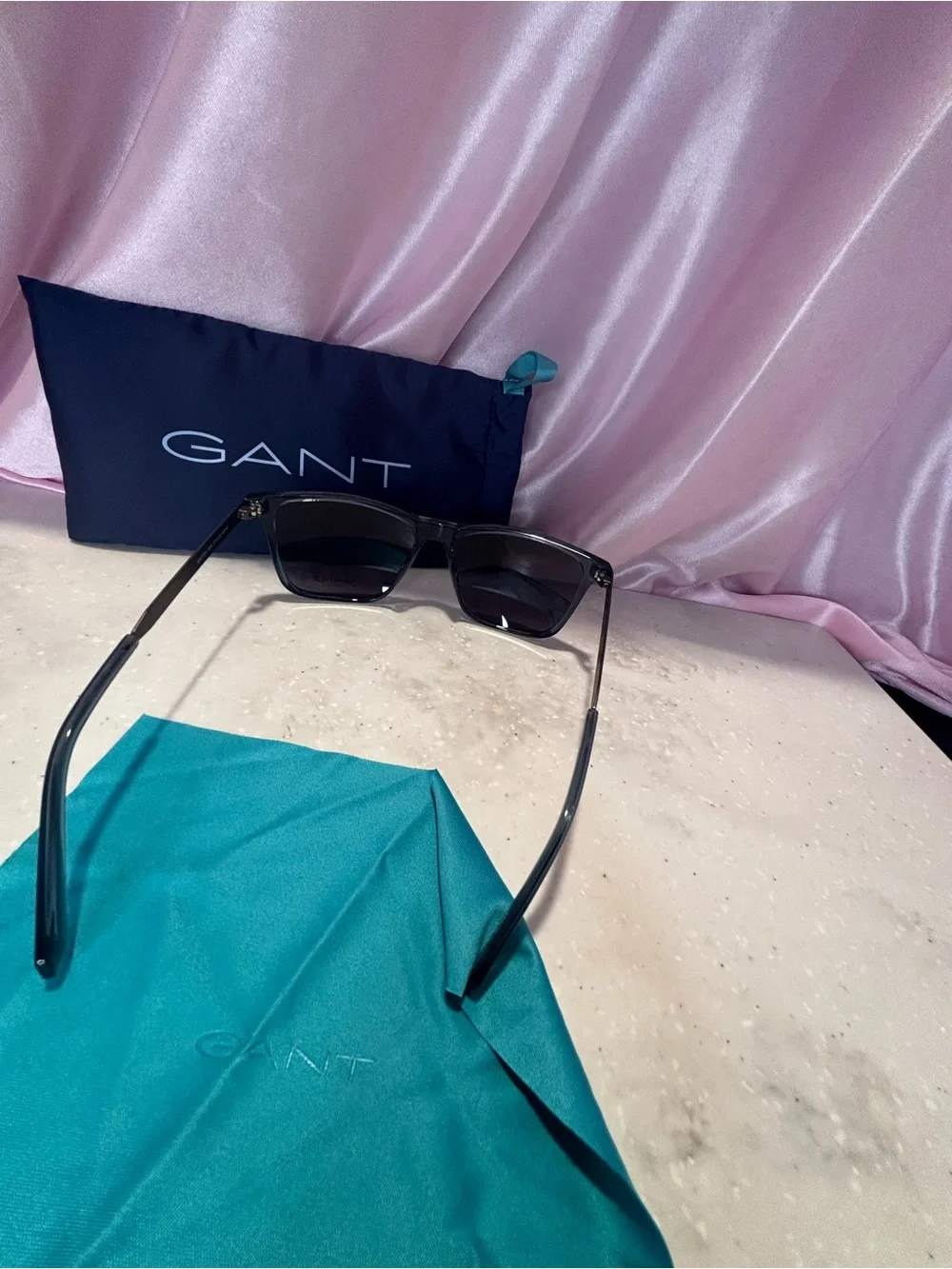 Gant Black Frame Sunglasses with Dark Gray Lenses